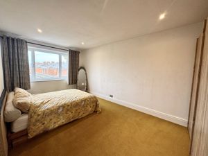 Photo 16- click for photo gallery